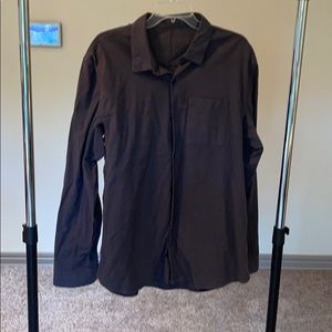 Men’s Lulu navy casual button down shirt